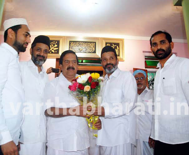 ಕುಂಬೋಲ್ ತಂಙಳ್ ಸಮಾಜಕ್ಕೆ ನೀಡುವ ಸಾಂತ್ವನ ಮಾದರಿದಾಯಕ: ಗೃಹ ಸಚಿವ