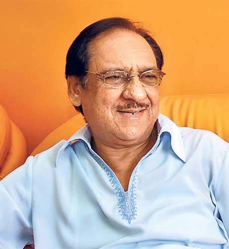 ಮುಂಬೈಗೆ ಗುಲಾಂ ಅಲಿ ಭೇಟಿ ಆತಿಥೇಯರಿಂದ ಭದ್ರತೆಗೆ ಕೋರಿಕೆ