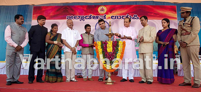 ಉಡುಪಿಯ ಬಯಲು ರಂಗಮಂದಿರ ಉದ್ಘಾಟನೆ
