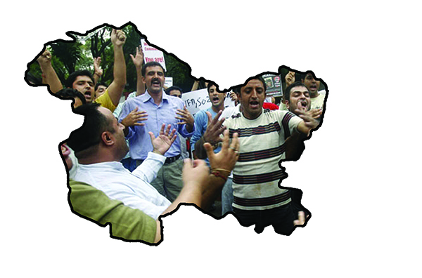 ಹಿಂದುತ್ವದ ಆಟದಲ್ಲಿ ಕಾಶ್ಮೀರಿ ಪಂಡಿತರು ಕೇವಲ ದಾಳಗಳು