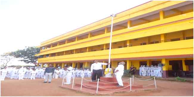 ಫಲಾಹ್ ವಿದ್ಯಾಸಂಸ್ಥೆಯಲ್ಲಿ ಗಣರಾಜ್ಯೋತ್ಸವ