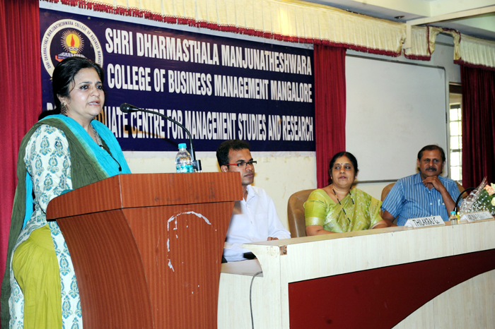 ಸಮಾಜದಲ್ಲಿ ತಪ್ಪುಗಳಾದಾಗ ಪ್ರಶ್ನಿಸಿ, ಧ್ವನಿ ಎತ್ತಿ ಯುವ ವಿದ್ಯಾರ್ಥಿಗಳಿಗೆ ಟೀಸ್ಟಾ ಸೆಟಲ್ವಾದ್ ಕರೆ