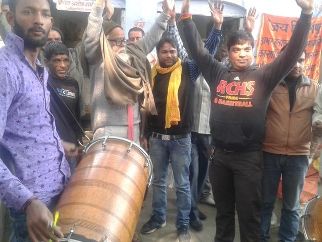 ಹಿಂದೂ ಮಹಾಸಭಾ ದಿಂದ ಗಾಂಧೀಜಿ ಹತ್ಯೆಗೆ ಸಂಭ್ರಮಾಚರಣೆ , ಸಿಹಿ ವಿತರಣೆ, ಡ್ಯಾನ್ಸ್