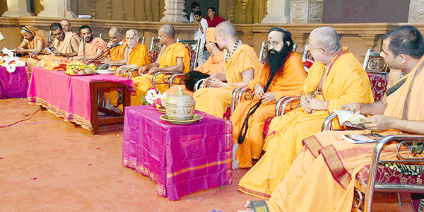 ಯತಿಗಳಿಂದ ಕರಾವಳಿಯಲ್ಲಿ ಧರ್ಮ, ಪರಿಸರ ರಕ್ಷಣೆ: ಪೇಜಾವರ ಶ್ರೀ