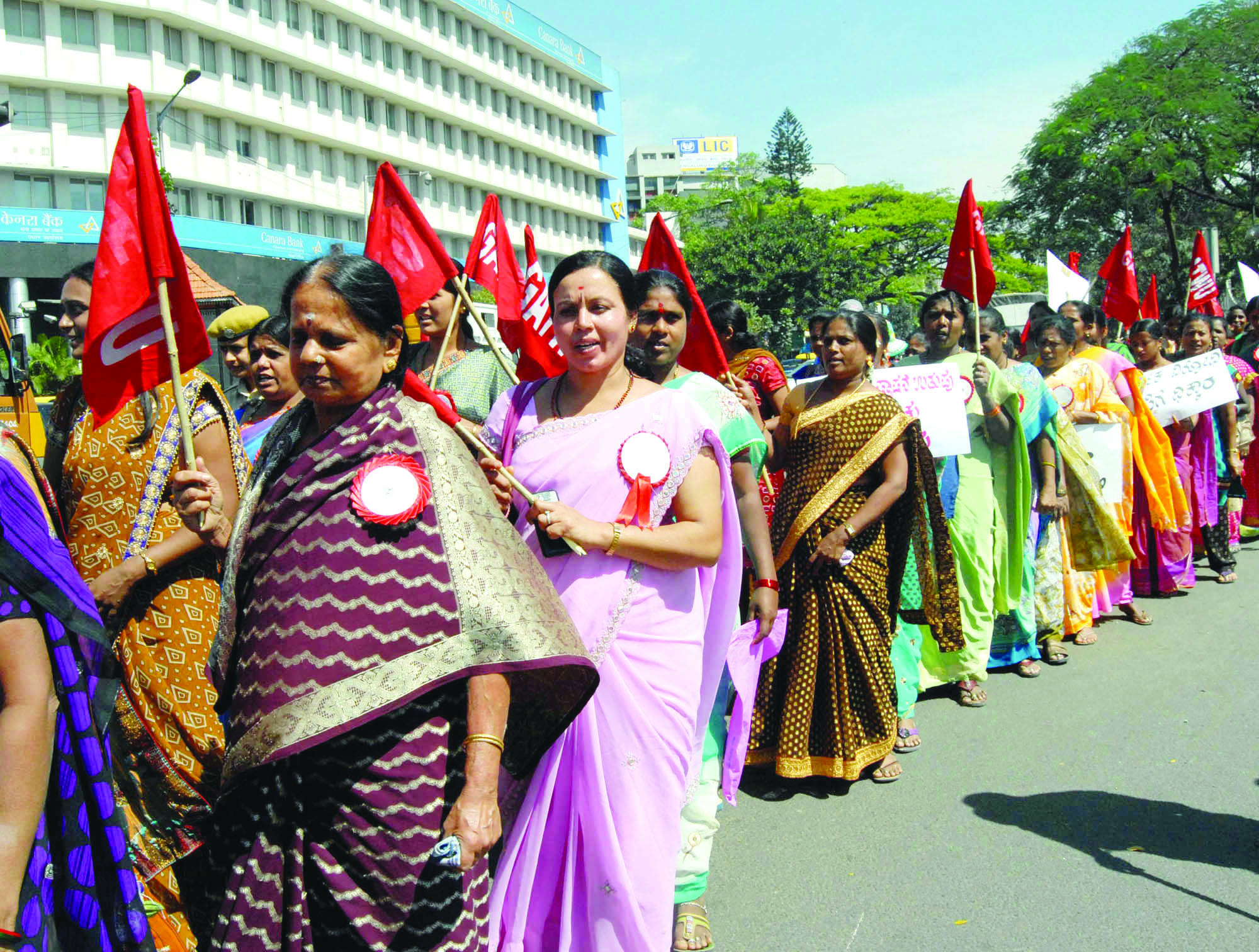ಮಹಿಳಾ ದೌರ್ಜನ್ಯ ತಡೆಗೆ ಕಾನೂನು ವಿಫಲ: ಮಂಜುಳಾ ಮಾನಸ