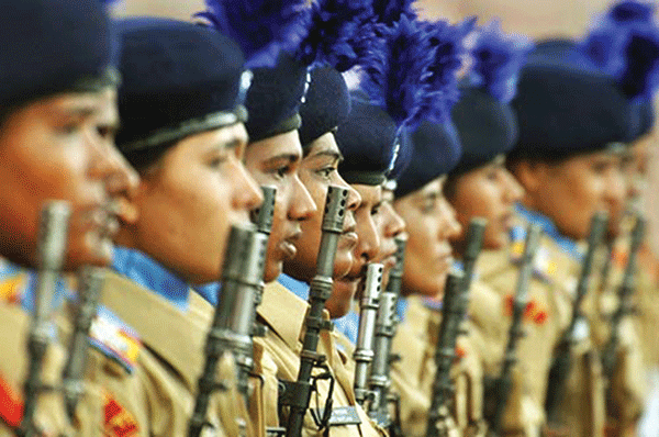 ಅರೆಸೇನಾ ಪಡೆಗಳ ಕಾನ್‌ಸ್ಟೇಬಲ್ ಹುದ್ದೆ:  ಮಹಿಳೆಯರಿಗೆ ಶೇ.33 ಮೀಸಲಾತಿ