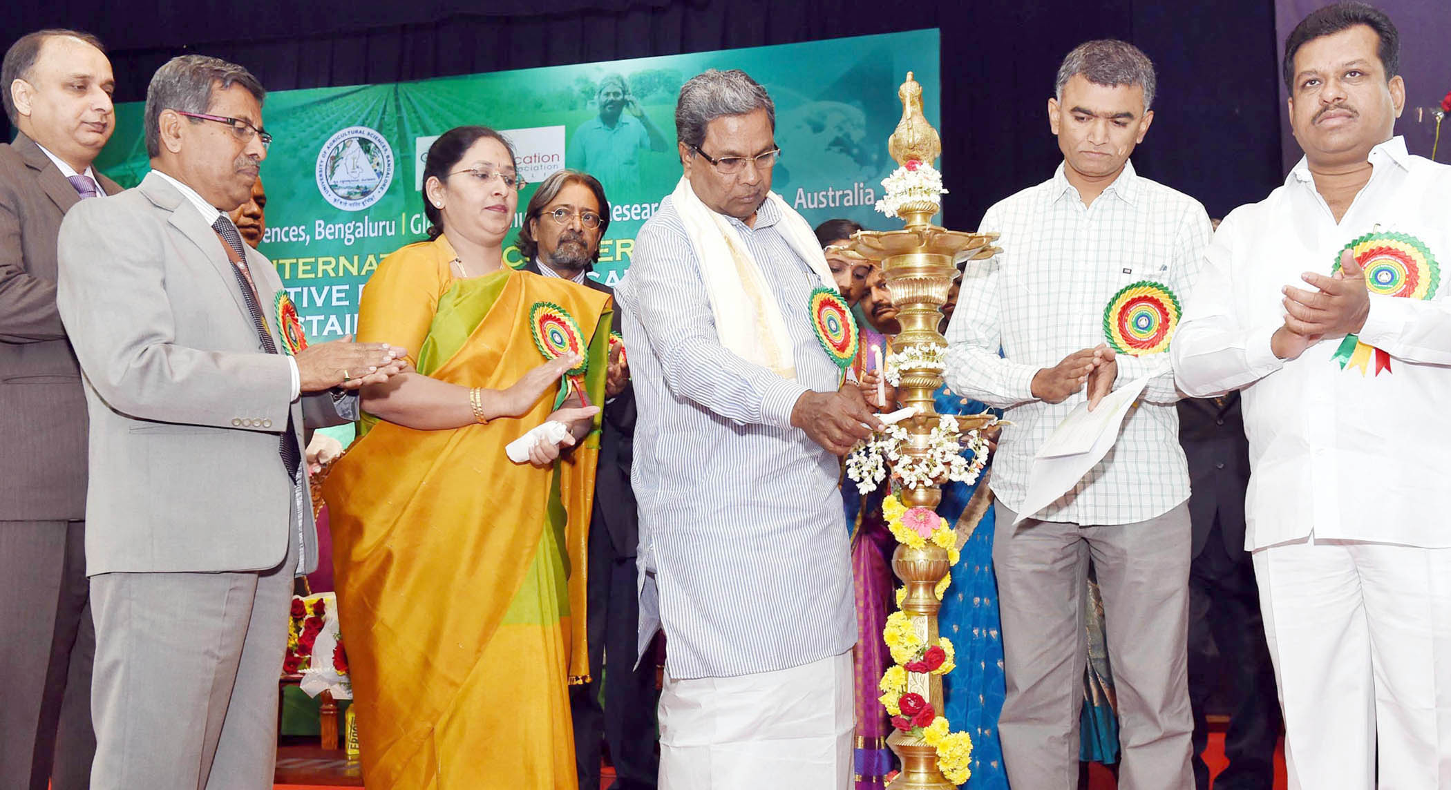 ಆಧುನಿಕ ತಾಂತ್ರಿಕತೆಯ ಮಾಹಿತಿ ಸಕಾಲದಲ್ಲಿ ರೈತರಿಗೆ ತಲುಪಲಿ: ಮುಖ್ಯಮಂತ್ರಿ ಸಿದ್ದರಾಮಯ್ಯ