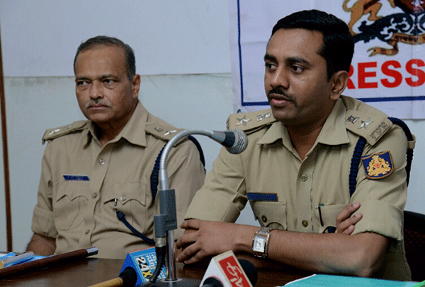 ರಸ್ತೆ ಸುರಕ್ಷತಾ ನಿಯಮ ಪಾಲಿಸದಿದ್ದರೆ ಪರವಾನಿಗೆ ಅಮಾನತು: ಎಸ್ಪಿ