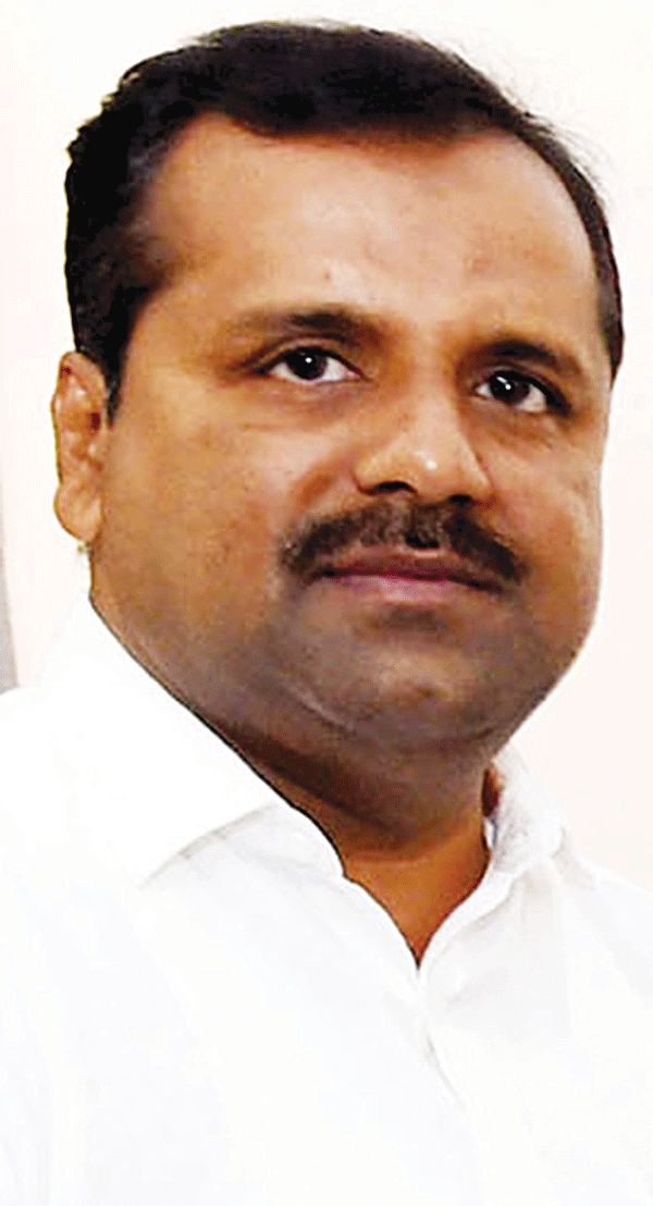 108 ಸಿಬ್ಬಂದಿಗೆ ಸಚಿವರ ಗಡುವು