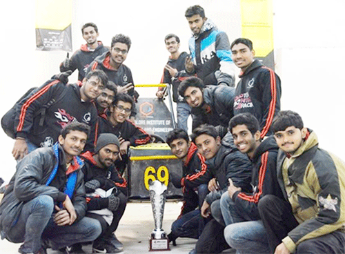 ‘ಮೈಟ್’ ವಿದ್ಯಾರ್ಥಿಗಳು ಆವಿಷ್ಕರಿಸಿದ ವಾಹನಕ್ಕೆ ‘ವರ್ಷದ ಅತ್ಯಂತ ಜನಪ್ರಿಯ ಕಾರು’ ಪ್ರಶಸ್ತಿ