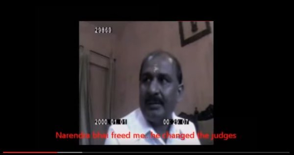 ಇಶ್ರತ್ ಬಗ್ಗೆ ಹೆಡ್ಲಿ ಹೇಳಿಕೆ ನಂಬಬಹುದಾದರೆ , ಮೋದಿ ಬಗ್ಗೆ ಬಜರಂಗಿಯ ಹೇಳಿಕೆಯನ್ನು ಯಾಕೆ ನಂಬಬಾರದು  ?