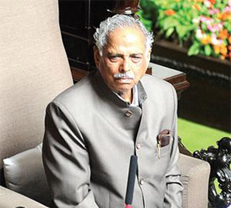 ಕುಸಿದು ಬಿದ್ದ ಸ್ವೀಕರ್‌ ಕಾಗೋಡು ತಿಮ್ಮಪ್ಪ