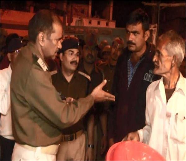 ಹಿರಿಯ ನಾಗರಿಕರ ಕೆನ್ನೆಗೆ ಬಾರಿಸಿದ ಡಿಐಜಿ ಅಮಾನತು!