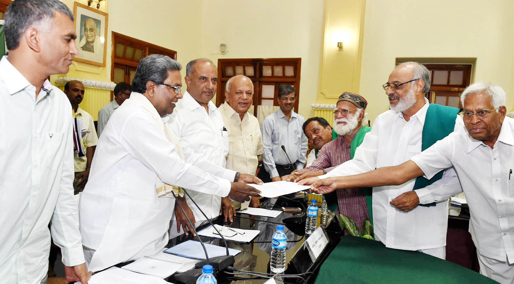 ರೈತ ಮುಖಂಡರೊಂದಿಗೆ ಸಿಎಂ ಸಮಾಲೋಚನೆ