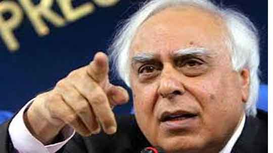 ಸಂಸತ್ತು ಸಿನೆಮಾ ಮಂದಿರವಾಗಿದೆ: ಮಾಜಿ ಕೇಂದ್ರ ಸಚಿವ ಕಪಿಲ್ ಸಿಬಲ್