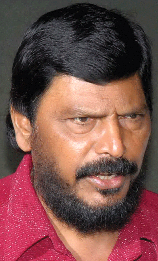 ಬಸವಣ್ಣನ ವಿಚಾರಧಾರೆ ಪಸರಿಸಲಿ: ಅಠವಳೆ