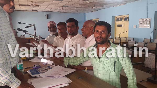 ಜೋಕಟ್ಟೆ : 62ನೇ ತೋಕೂರು, ಜೋಕಟ್ಟೆಯ ಎಸ್.ಡಿ.ಪಿ.ಐ ಅಭ್ಯರ್ಥಿ ಶಿಹಾಬ್ರವರ ನಾಮಪತ್ರ ಸಲ್ಲಿಕೆ