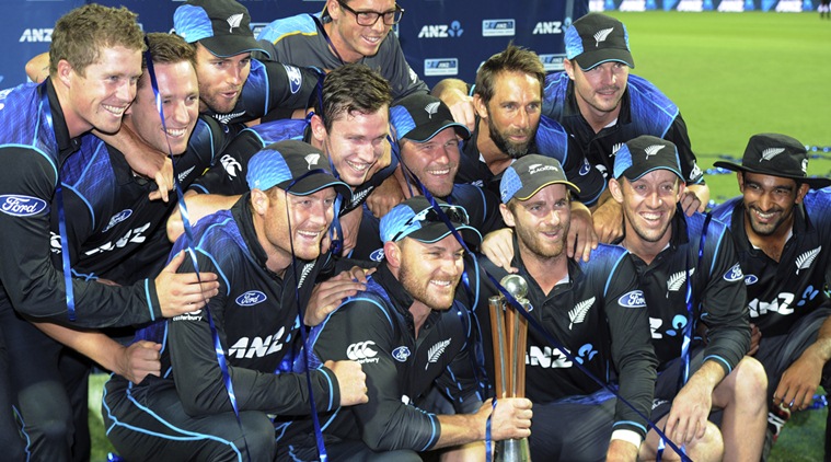 ಆಸ್ಟ್ರೇಲಿಯ ವಿರುದ್ಧ ಏಕದಿನ ಸರಣಿ ಜಯಿಸಿದ ನ್ಯೂಝಿಲೆಂಡ್ - ವಿದಾಯ ಪಂದ್ಯ ಆಡಿದ ಮೆಕಲಮ್‌ಗೆ ಗೆಲುವಿನ ಉಡುಗೊರೆ