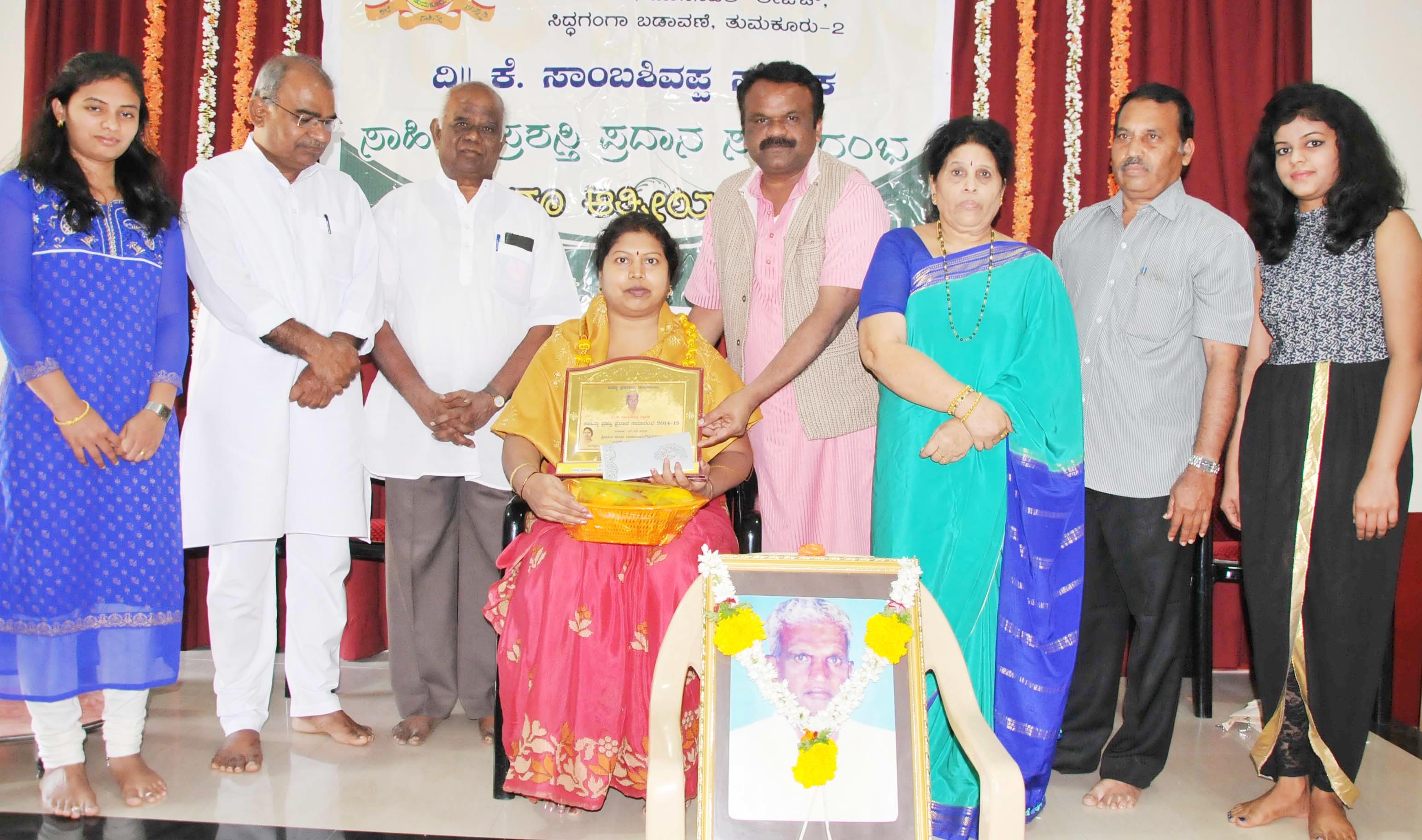 ಅರ್ಹರಿಗೆ ಪ್ರಶಸ್ತಿನೀಡುವುದರಿಂದ ಅನಗತ್ಯಚರ್ಚೆಗೆ ಕಡಿವಾಣ:ಪಿಚ್ಚಳ್ಳಿಶ್ರೀನಿವಾಸ್