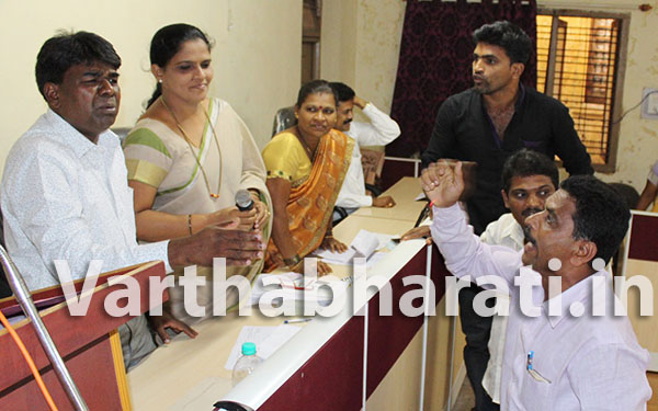 ಬಸ್ಸು ನಿಲ್ದಾಣವನ್ನು ಬಂಡೀಮಠಕ್ಕೆ ಸ್ಥಳಾಂತರಿಸಿ - ಪುರಸಭೆ ಸದಸ್ಯ ಮಹಮ್ಮದ್ ಆಕ್ಷೇಪಣೆ