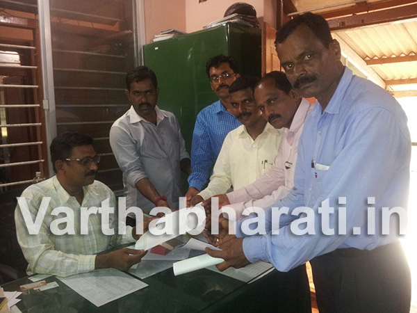 ಬೆಳ್ತಂಗಡಿ: ಗ್ರಾಮ ಪಂಚಾಯತಿನ ಅಧ್ಯಕ್ಷರು,ಉಪಾಧ್ಯಕ್ಷರು ಸೇರಿದಂತೆ 16 ಮಂದಿ ಸದಸ್ಯರುಗಳ ವರ್ಗಾವಣೆಗೆ ಒತ್ತಾಯ