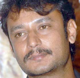 ಚಿತ್ರನಟ ದರ್ಶನ್ ದಾಂಪತ್ಯದಲ್ಲಿ ಬಿರುಕು