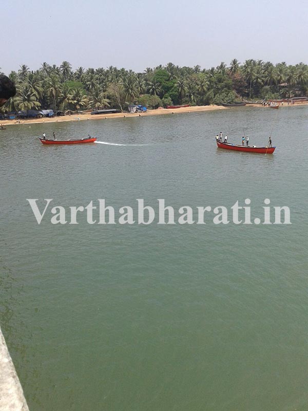 ಉಳ್ಳಾಲ: ಅಪರಿಚಿತ ವ್ಯಕ್ತಿ ನದಿಗೆ ಹಾರಿ ಆತ್ಮಹತ್ಯೆ