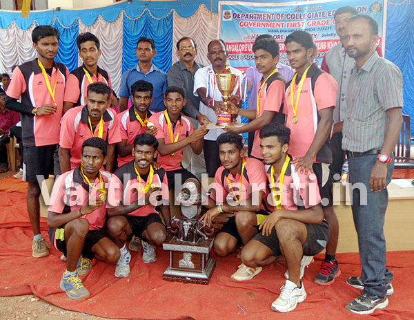 ಮಂಗಳೂರು: ವಿವಿ ಅಂತರ್ ಕಾಲೇಜು ಪುರುಷರ ಖೋ ಖೋ ಪಂದ್ಯಾಟ ಸಮಾರೋಪ