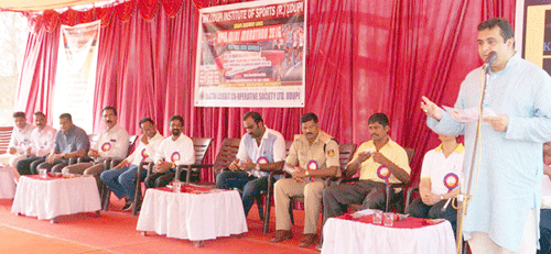 ಮಿನಿ ಮ್ಯಾರಥಾನ್: ನಿಟ್ಟೆಯ ಚಿದಾನಂದ, ರಕ್ಷಿತಾಗೆ ಪ್ರಶಸ್ತಿ