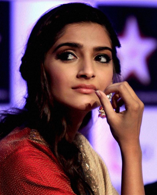 ಕುದುರೆಯ ಕಾಲು ಮುರಿದ ಬಿಜೆಪಿ ಶಾಸಕನ ಕೃತ್ಯಕ್ಕೆ ವ್ಯಾಪಕ ಆಕ್ರೋಶ