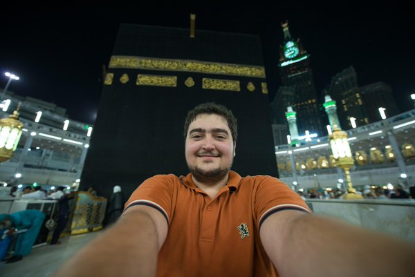 ಕಾಬಾ : ಯಾತ್ರಿಕರಿಗೆ ಅಡ್ಡಿಯುಂಟುಮಾಡುವ ಸೆಲ್ಫಿ ಗೀಳು