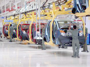 ಮುಷ್ಕರ: 300 ಟಾಟಾ ನ್ಯಾನೊ ನೌಕರರ ಬಂಧನ