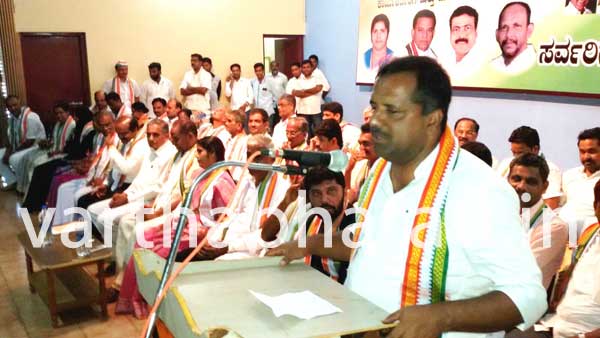 ಕೊಣಾಜೆ: ಮುಡಿಪುವಿನಲ್ಲಿ ಕುರ್ನಾಡು ಕ್ಷೇತ್ರ ಮತದಾರರಿಗೆ ಅಭಿನಂದನಾ ಸಭೆ