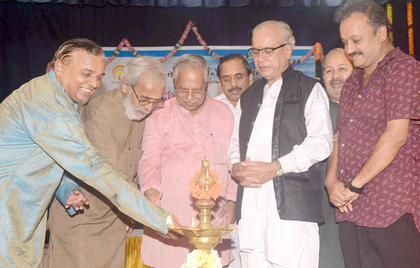 ಸಂಗೀತ ಕ್ಷೇತ್ರಕ್ಕೆ ಅರ್ಪಣಾ ಮನೋಭಾವ ಅಗತ್ಯ: ದೊಡ್ಡರಂಗೇಗೌಡ