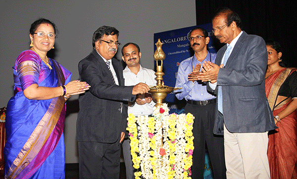 ಹಸಿರು ಪರಿಸರ ನಿರ್ಮಾಣಕ್ಕೆ ನ್ಯಾನೋ ತಂತ್ರಜ್ಞಾನ ಪೂರಕ: ಪ್ರೊ.ಮನೋಚ