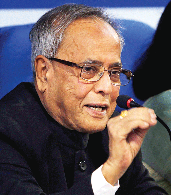 ಭಾರತದ ಸಮಸ್ಯೆಗೆ ಯುವಕರು ಪರಿಹಾರ ಹುಡುಕಬೇಕು: ಪ್ರಣವ್