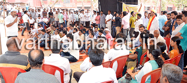 ಪುತ್ತೂರು: ಮರಳು ನೀತಿ ವಿರೋಧಿಸಿ ಪ್ರತಿಭಟನೆ