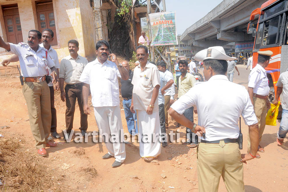 ಕೊನೆಗೂ ಸಮಸ್ಯೆ ನಿವಾರಣೆಗೆ ಮುಂದಾದ ಅಧಿಕಾರಿಗಳು