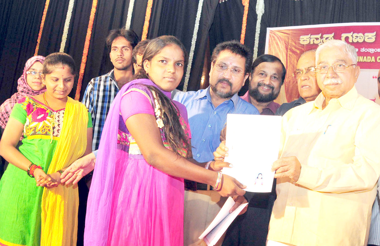 ಗಣಕಯಂತ್ರ ಕನ್ನಡೀಕರಣದಿಂದ ಭಾಷಾ ರಕ್ಷಣೆ ಸಾಧ್ಯ: ಡಾ.ಚಂದ್ರಶೇಖರ ಕಂಬಾರ