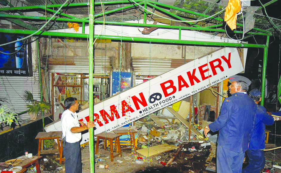 ಜರ್ಮನ್ ಬೇಕರಿ ಸ್ಪೋಟ ಖುಲಾಸೆ ಜನತೆಯ ಪ್ರಶ್ನೆಗಳಿಗೆ ಉತ್ತರಿಸಿತೇ ಎಟಿಎಸ್?