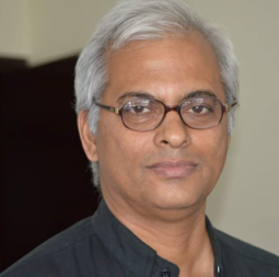 ಫಾ. ಉಳುನ್ನಲಿಲ್ ಜೀವಂತ: ಬಿಷಪ್ ಹಿಂಡರ್