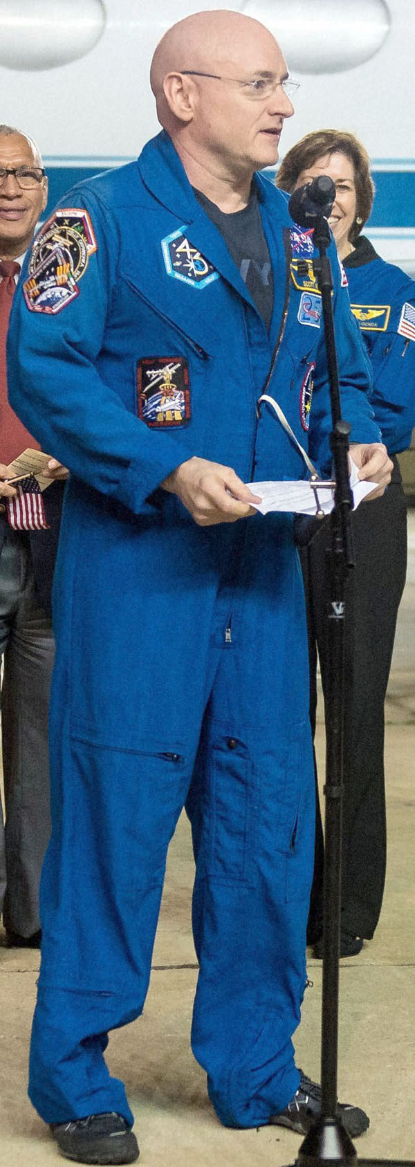 ಬಾಹ್ಯಾಕಾಶದಲ್ಲಿ 2 ಇಂಚು ಉದ್ದ ಬೆಳೆದಿರುವ ವ್ಯೋಮಯಾನಿ