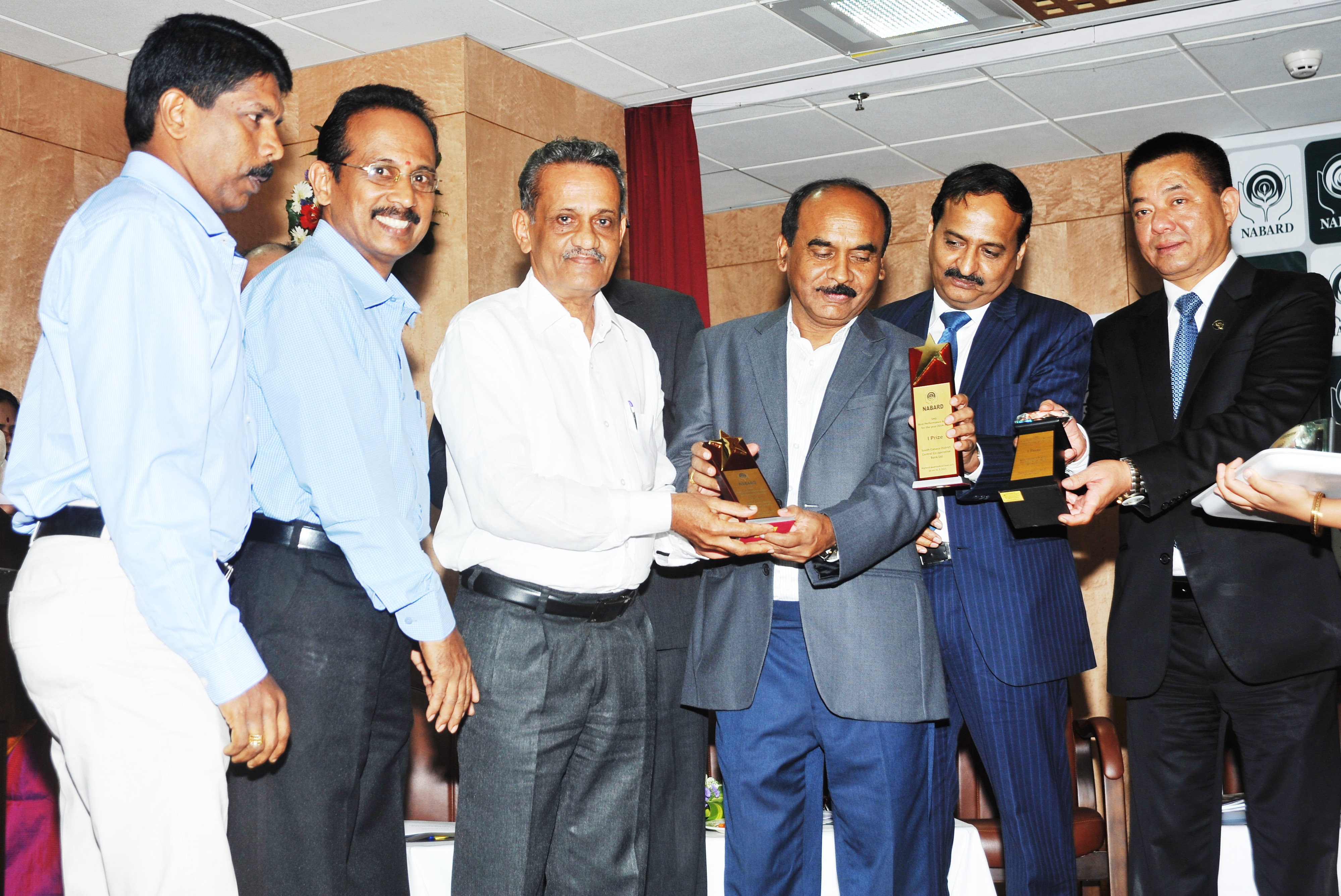 ಎಸ್‌ಸಿಡಿಸಿಸಿ ಬ್ಯಾಂಕ್‌ಗೆ ನಬಾರ್ಡ್ ರಾಜ್ಯ ಪ್ರಶಸ್ತಿ