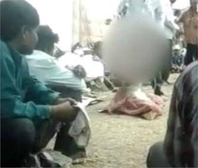 ಅತ್ಯಾಚಾರ ಆರೋಪಿ ತಂದೆಗೂ.. ಅತ್ಯಾಚಾರಕ್ಕೊಳಗಾದ ಅಪ್ರಾಪ್ತ ಪುತ್ರಿಗೂ ಶಿಕ್ಷೆ ವಿಧಿಸಿದ ಜಾತಿ ಪಂಚಾಯತ್