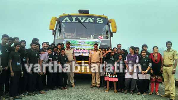 ಮೂಡುಬಿದಿರೆ : ವಲಯ ಅರಣ್ಯಾಧಿಕಾರಿಗಳ ಕಛೇರಿ ವತಿಯಿಂದ  ಚಿಣ್ಣರ ವನ್ಯ ದರ್ಶನ 