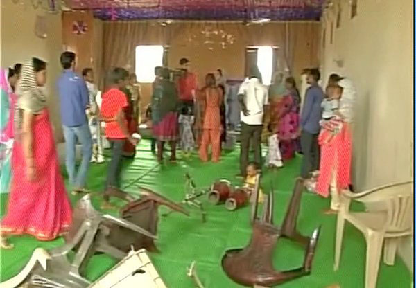 ಚರ್ಚ್‌ನಲ್ಲಿ ದಾಂಧಲೆ ನಡೆಸಿ ಮಹಿಳೆಯರ ಬಟ್ಟೆಗಳನ್ನು ಹರಿದ ಬಜರಂಗಿ ಗೂಂಡಾಗಳು