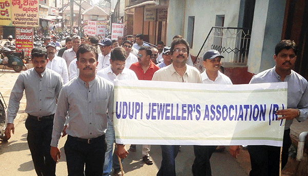 ಜ್ಯುವೆಲ್ಲರ್ಸ್‌ ಬಂದ್ ಆರನೆ ದಿನಕ್ಕೆ