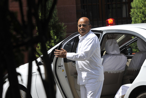 ಕೇಂದ್ರ ಸಚಿವರ ಸಹೋದರ ಪುತ್ರಿ ಪರೀಕ್ಷಾ ಭೀತಿಯಲ್ಲಿ ಆತ್ಮಹತ್ಯೆಗೆ ಶರಣು