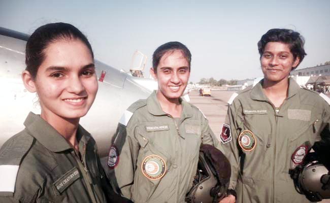 ಭಾರತದ ಯುದ್ಧ ವಿಮಾನದ ಪ್ರಪ್ರಥಮ ಮಹಿಳಾ ಪೈಲಟ್‌ಗಳು