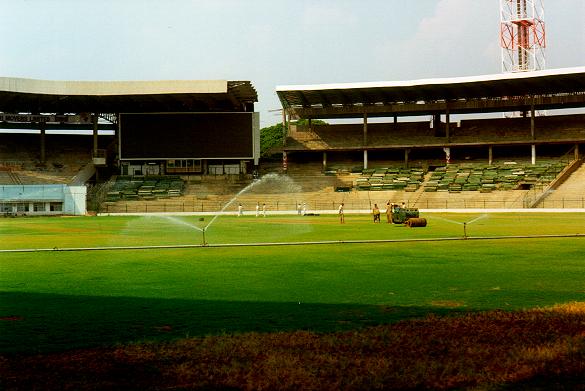ಚಿನ್ನಸ್ವಾಮಿ ಕ್ರೀಡಾಂಗಣ ಬಳಕೆಗೆ ನೀರು: ಐಪಿಎಲ್ ವಿರುದ್ಧ ಹೈಕೋರ್ಟ್‌ಗೆ